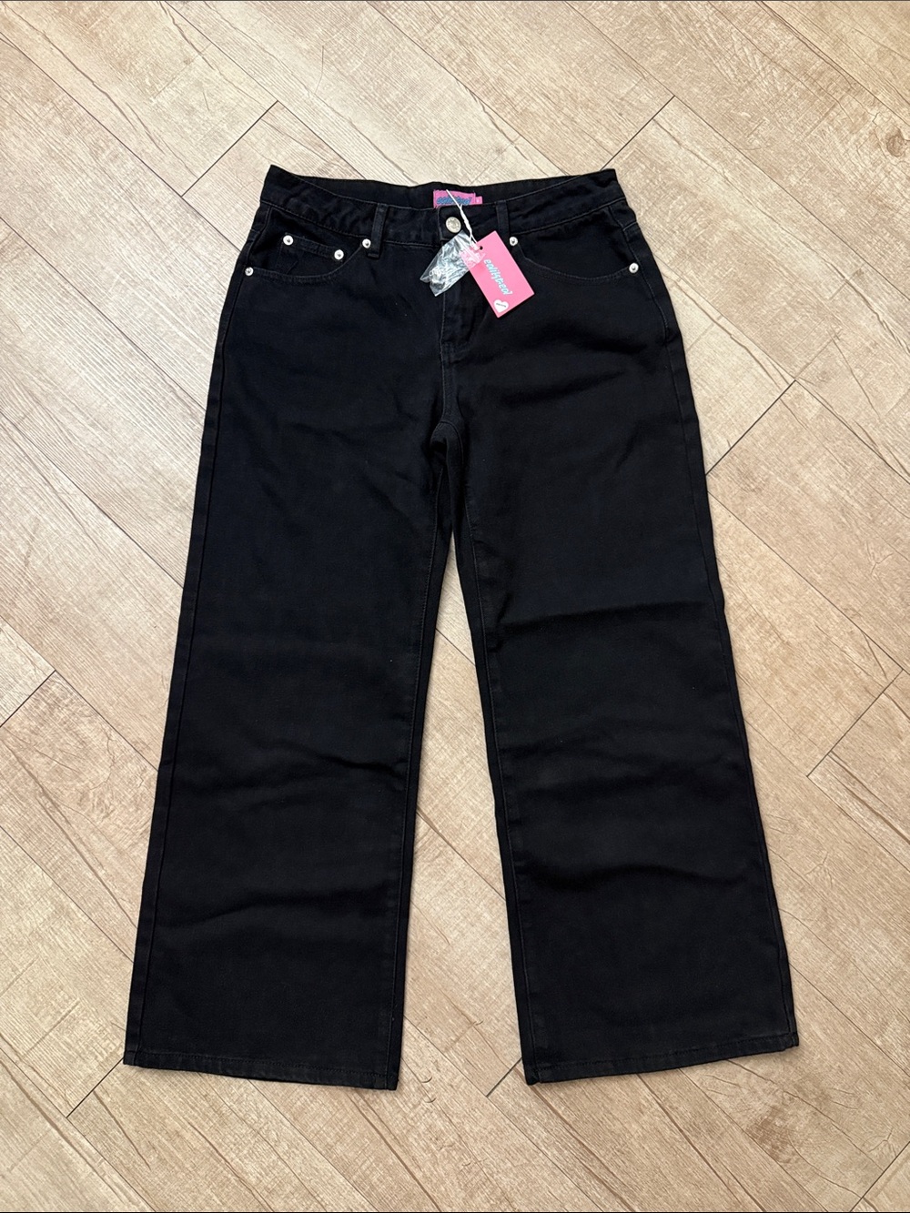 EDIKTED BAGGY JEANS